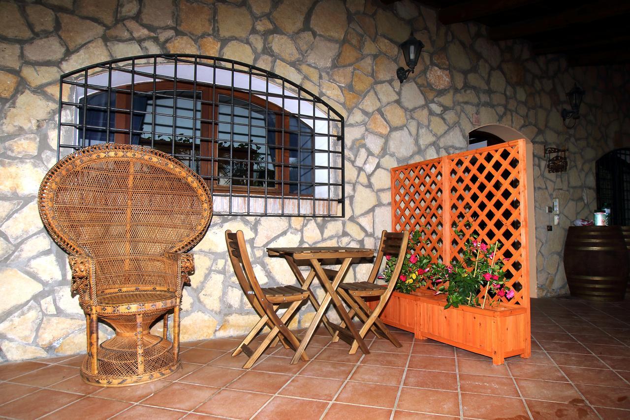 Casale Farnesiana B&B Tarquinia Ngoại thất bức ảnh